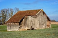 barn-1210102__180